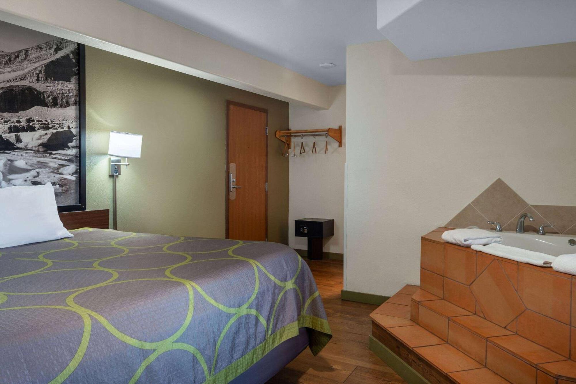 Super 8 By Wyndham Livingston Yellowstone מראה חיצוני תמונה